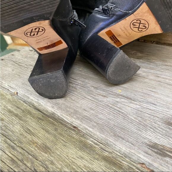 HGA Italian black heeled leather boots with fur lining size 7 - Picture 3 of 10